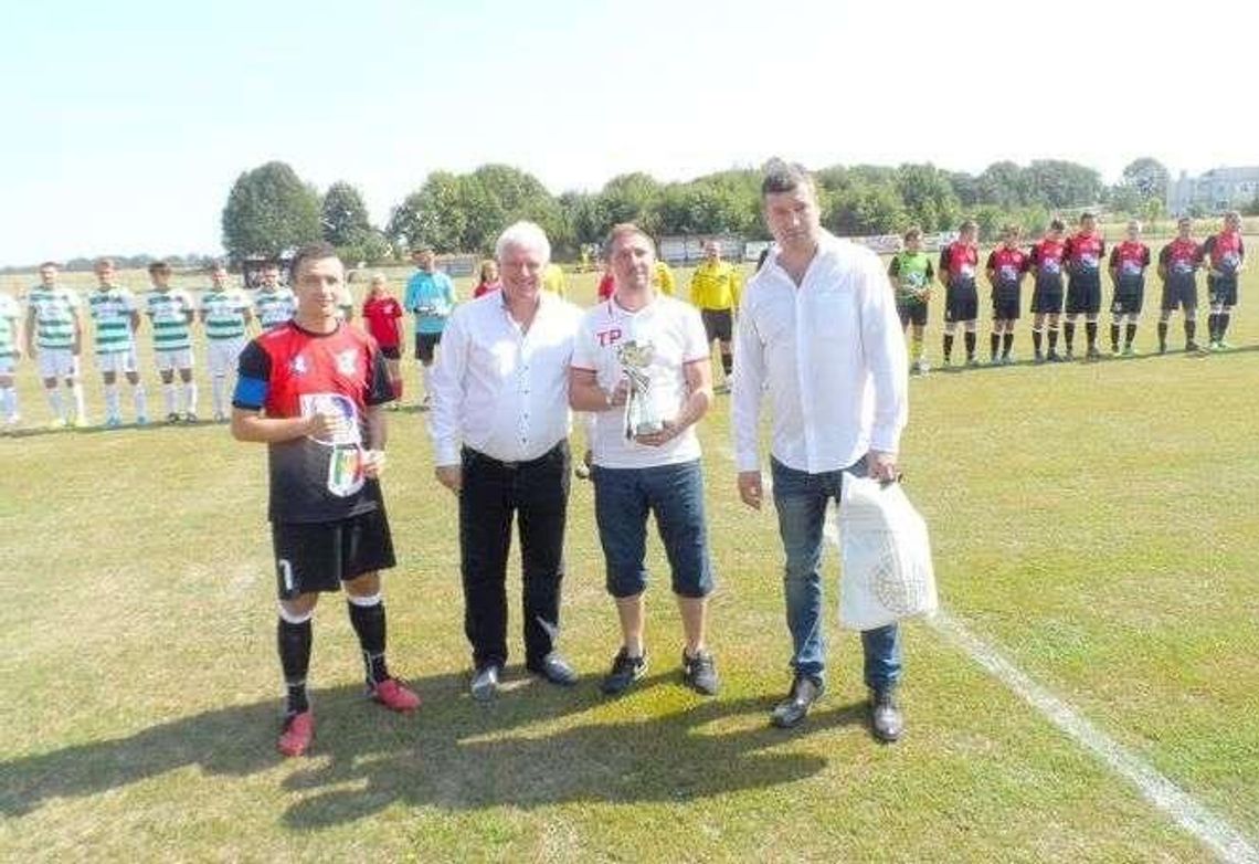 Sokół Konopnica – GKS Niemce 3:1. Uskrzydliło ich trofeum