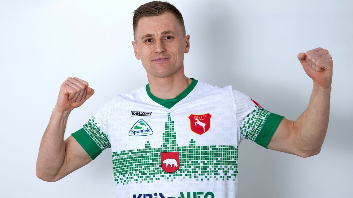 Sokół – Orlęta Spomlek 1:3. Sebastian Kaczyński wie jak strzelać w Sieniawie