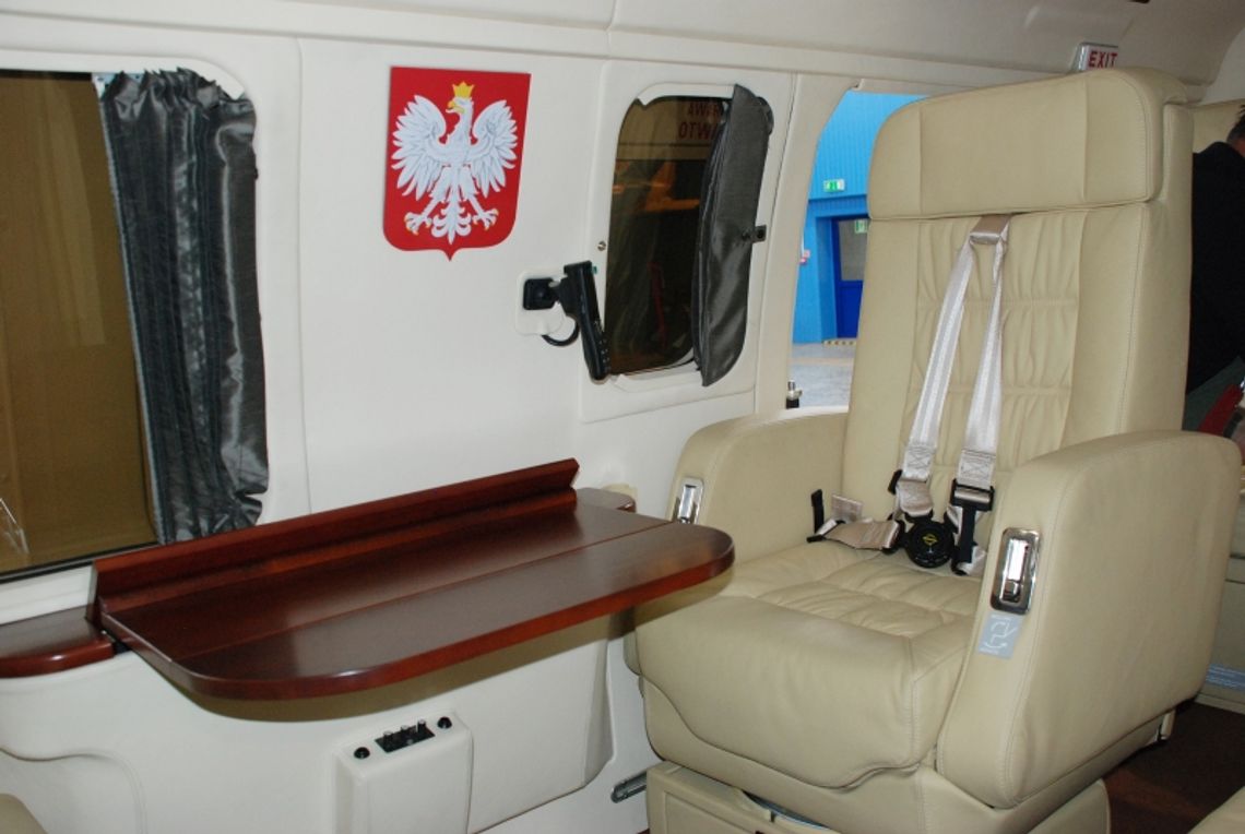 Sokoły dla VIP-ów gotowe do lotu (zdjęcia) Sokoły dla VIP-ów gotowe do lotu (zdjęcia)