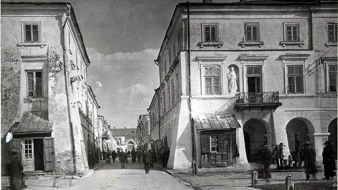 Spacer po starym Zamościu. Zobacz jak dawniej wyglądała Padwa Północy