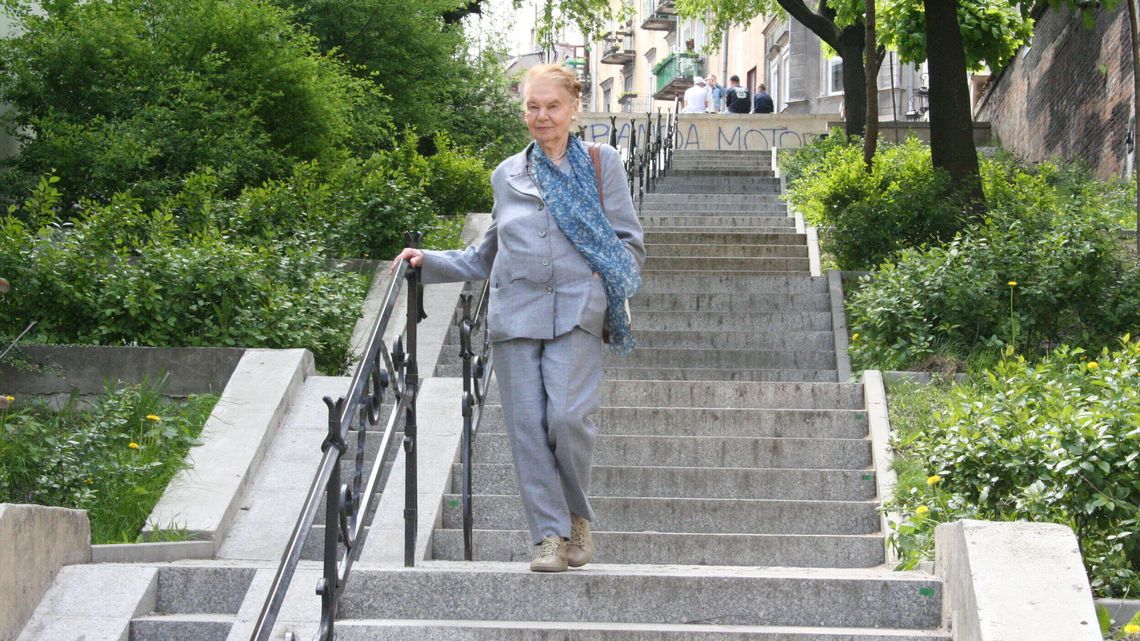 Spacer śladami słynnej poetki w 103. rocznicę jej urodzin 