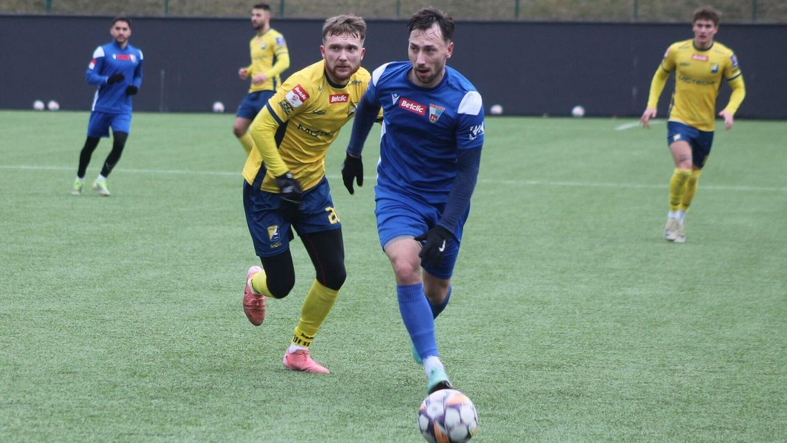 Sparingowe derby pomiędzy Wisłą Puławy i Avią Świdnik dla gości Sparingowe derby pomiędzy Wisłą Puławy i Avią Świdnik dla gości