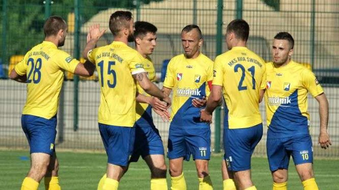 Spartakus Daleszyce – Avia Świdnik 0:0. Seria porażek przerwana