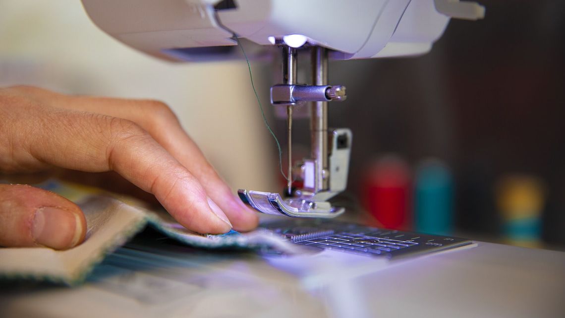 Specjalna akcja centrum handlowego w Lublinie. Można nawet naprawić ubranie 