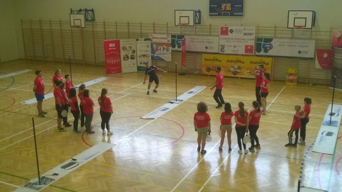 Speed-ball, czyli szybka piłka na żyłce Speed-ball, czyli szybka piłka na żyłce