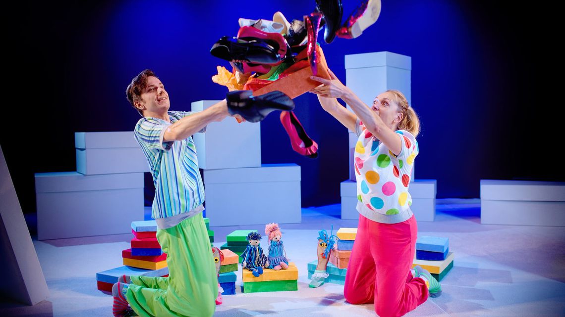 Spektakl "Bucik Kopciuszka" w Teatrze Andersena