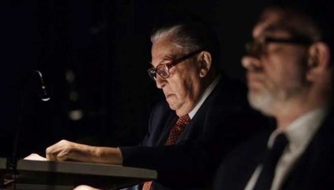 Spektakl "Chłopcy - dramat z życia sfer starszych" Spektakl "Chłopcy - dramat z życia sfer starszych"