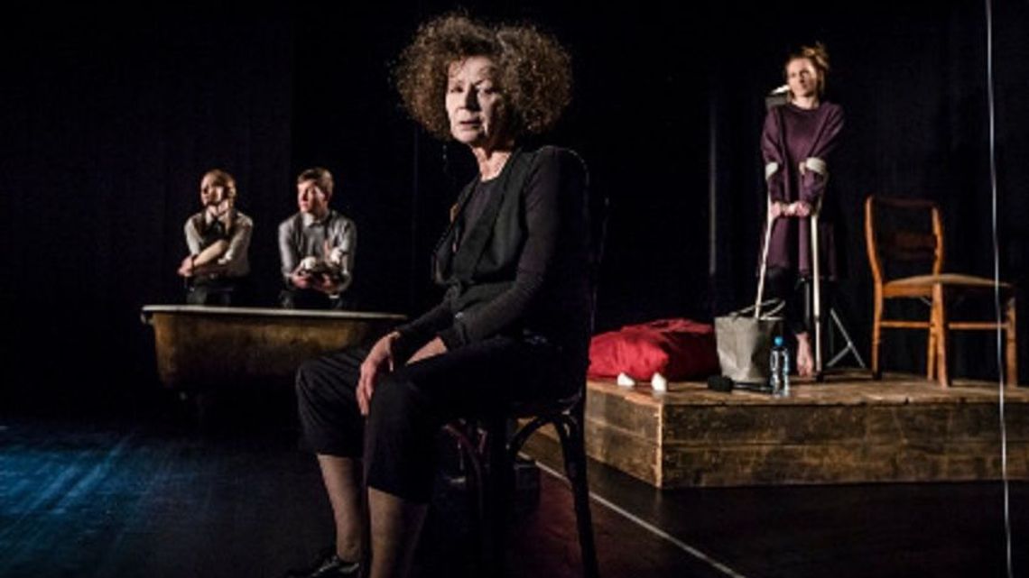 Spektakl "Wracaj" w Teatrze Starym