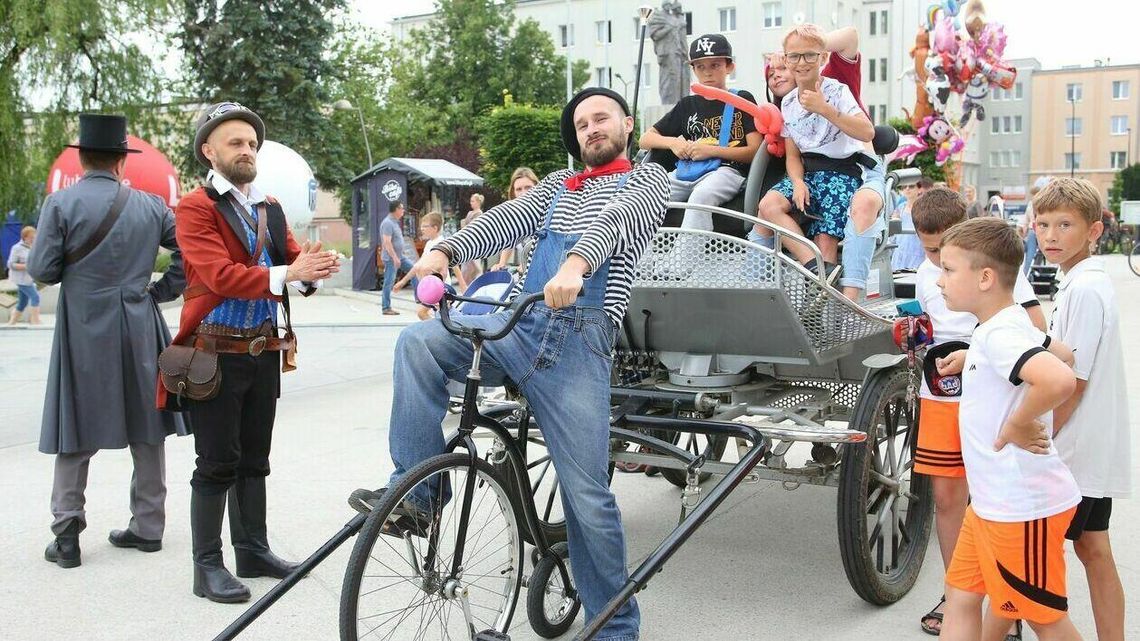 Spektakle teatralne, kino plenerowe i koncerty. Dzisiaj Świdnicka Noc Kultury [zdjęcia]