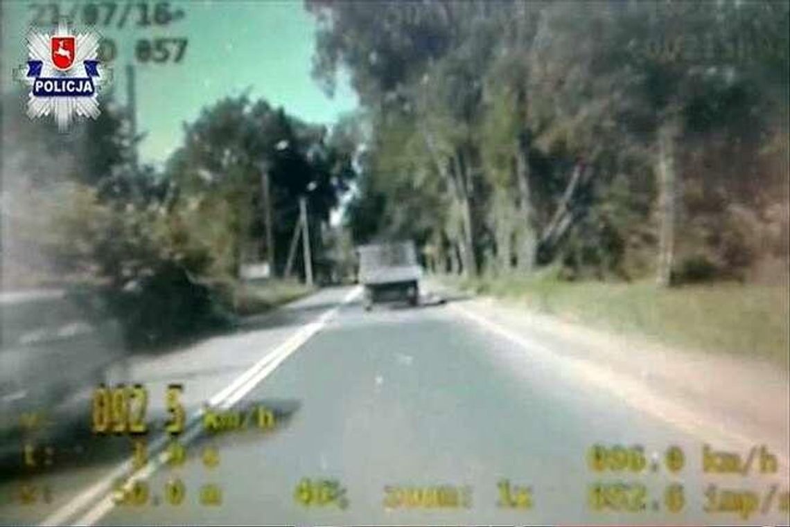 Spieszył się do domu. Ponad tysiąc zł mandatu i 23 punkty karne