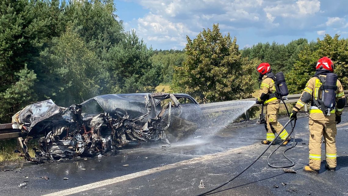 Spłonął żywcem w aucie Spłonął żywcem w aucie