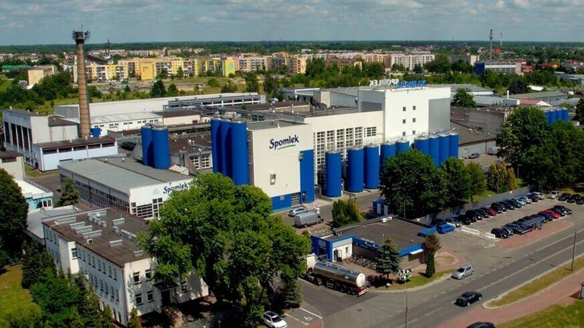 Spomlek rośnie w siłę. Przejął kolejną mleczarnię