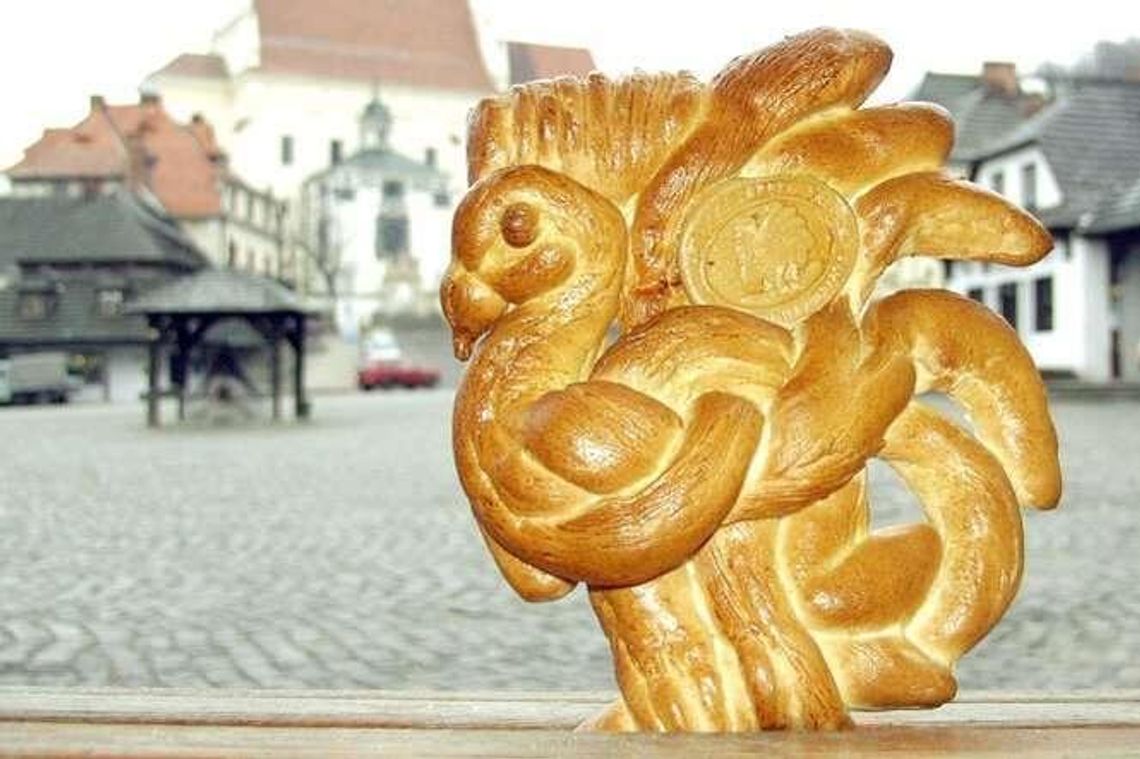 Spór o koguta w Kazimierzu Dolnym. Kto będzie miał patent jego produkcję?