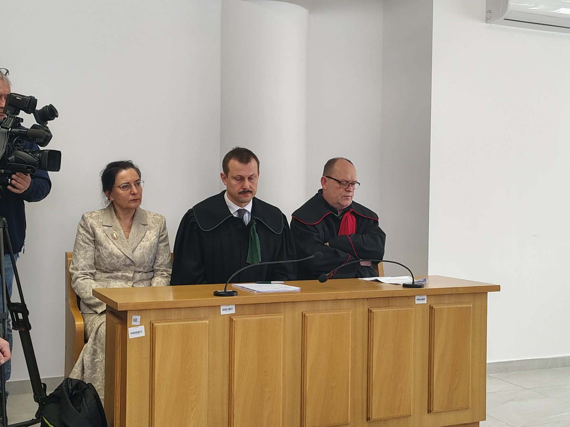 Spór o krzyż w lubelskim urzędzie wrócił na wokandę Spór o krzyż w lubelskim urzędzie wrócił na wokandę