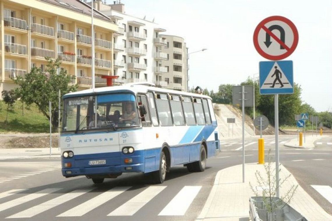 Sporny zakaz. \"90 proc. kierowców zakręca na zakazie\" Sporny zakaz. \"90 proc. kierowców zakręca na zakazie\"