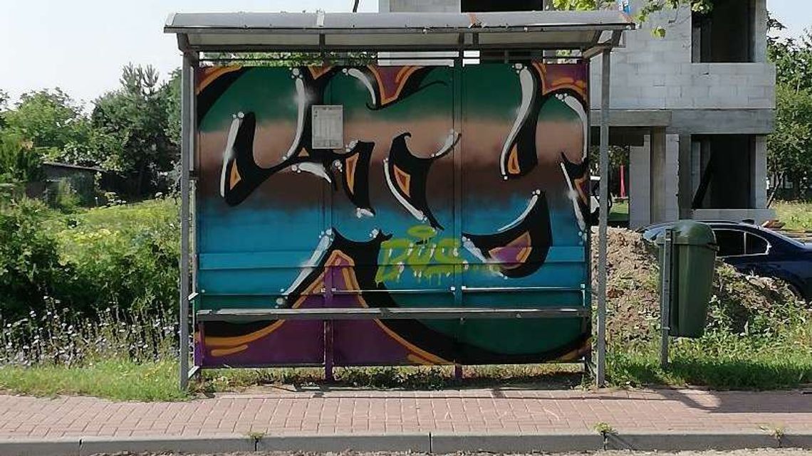 Sposób na dewastację przystanków? Graffiti