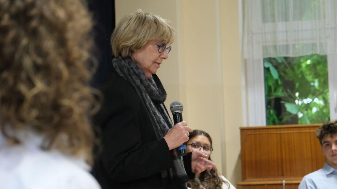 Spotkanie z mistrzynią słowa – Ewa Lipska gościem III LO w Lublinie Spotkanie z mistrzynią słowa – Ewa Lipska gościem III LO w Lublinie