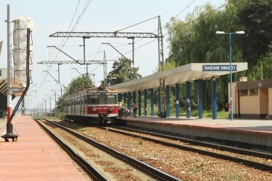 Spotkanie z policjantem na dworcu. A już miał wyjechać z miasta Spotkanie z policjantem na dworcu. A już miał wyjechać z miasta