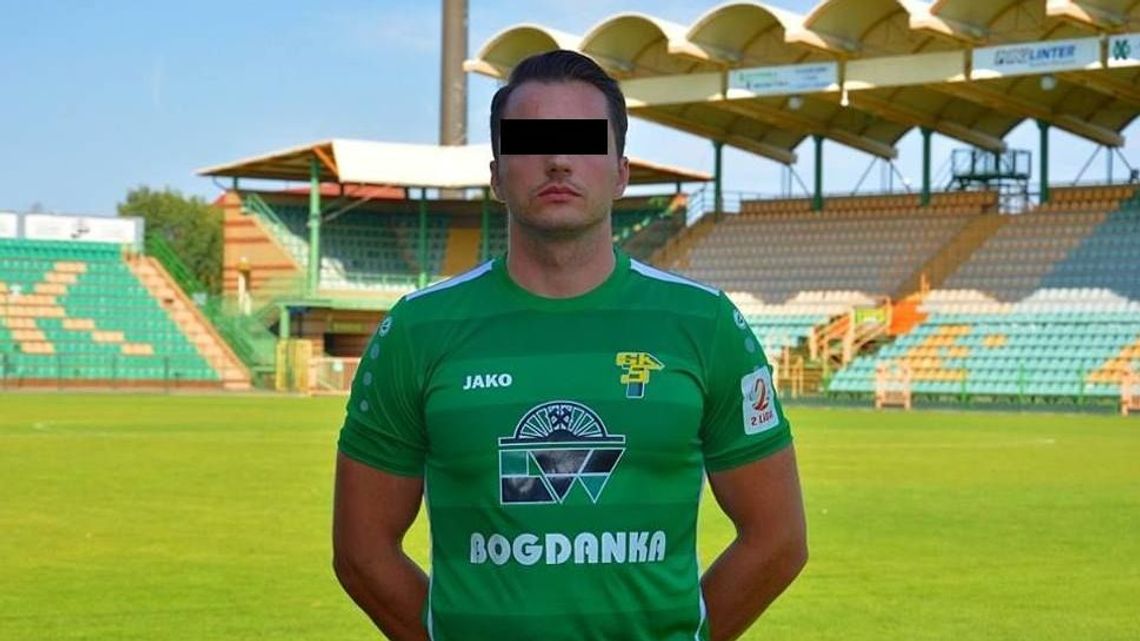 Sprawa kradzieży samochodów, jazda po pijanemu. Górnik Łęczna rozwiązał kontrakt z piłkarzem