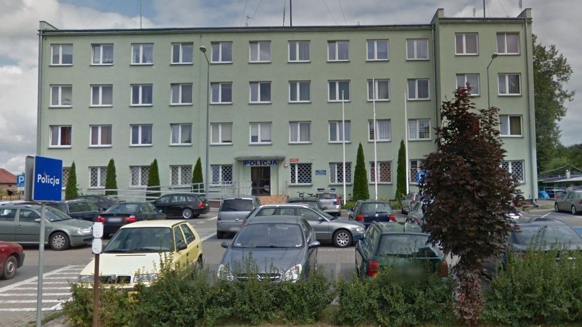 Sprawa porzuconego auta policjantki. Dwóch funkcjonariuszy już nie pracuje na komendzie Sprawa porzuconego auta policjantki. Dwóch funkcjonariuszy już nie pracuje na komendzie