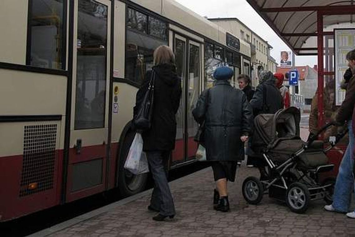 Sprawdź w Internecie, gdzie jest autobus komunikacji miejskiej
