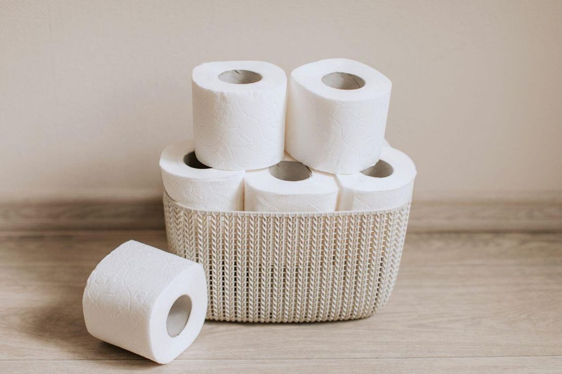 Sprawdzony papier toaletowy dla całej rodziny – komfort i higiena w jednym Sprawdzony papier toaletowy dla całej rodziny – komfort i higiena w jednym