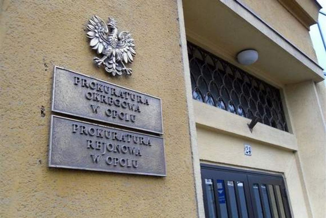 Sprzedawali Opolan do Szwecji i zmuszali ich do kradzieży