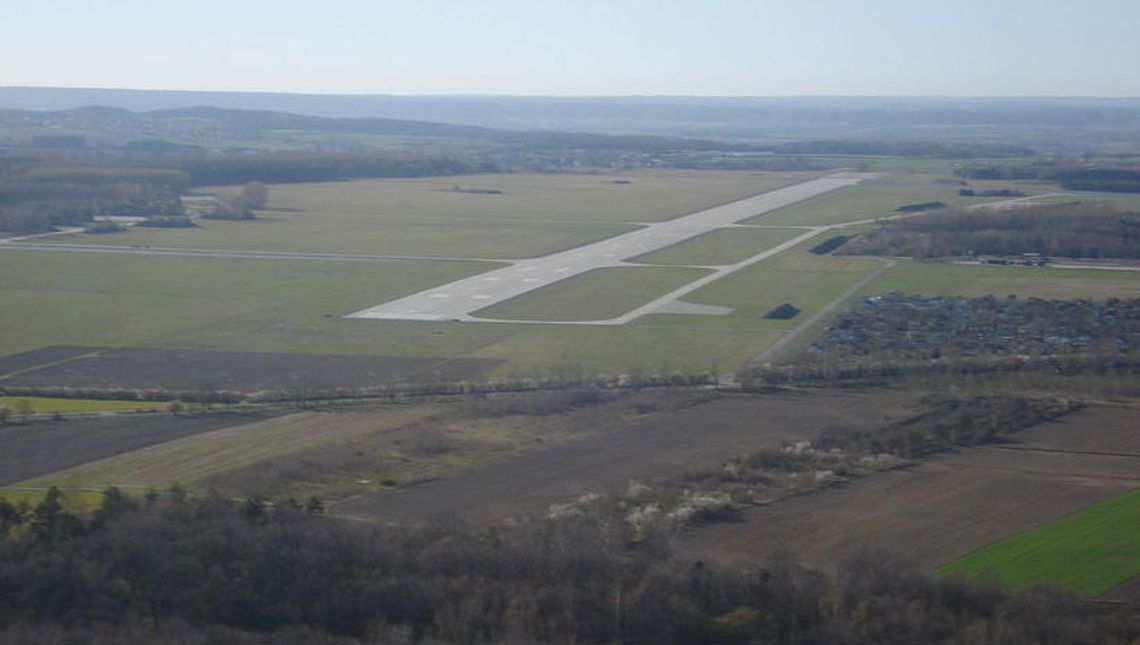 Sprzedaż lotniska Gdynia-Kosakowo. Oferta bialskiej firmy musi zostać uzupełniona Sprzedaż lotniska Gdynia-Kosakowo. Oferta bialskiej firmy musi zostać uzupełniona