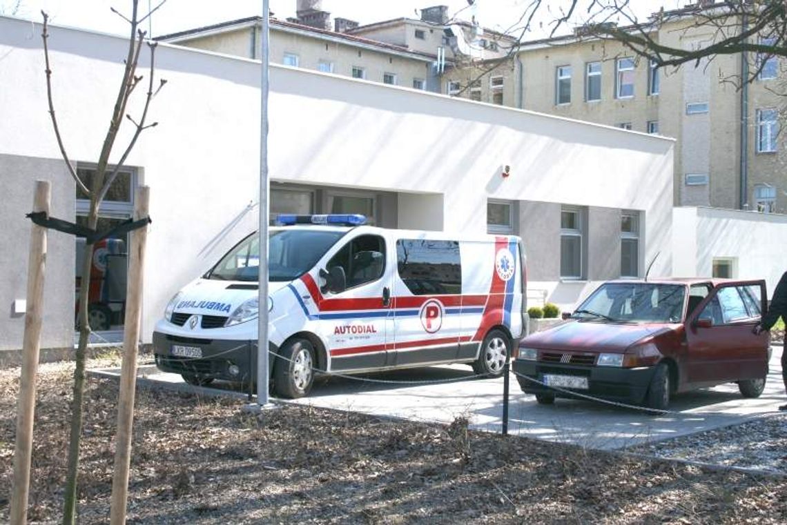 Stacja dializ w Puławach: A gdzie parking dla pacjentów?