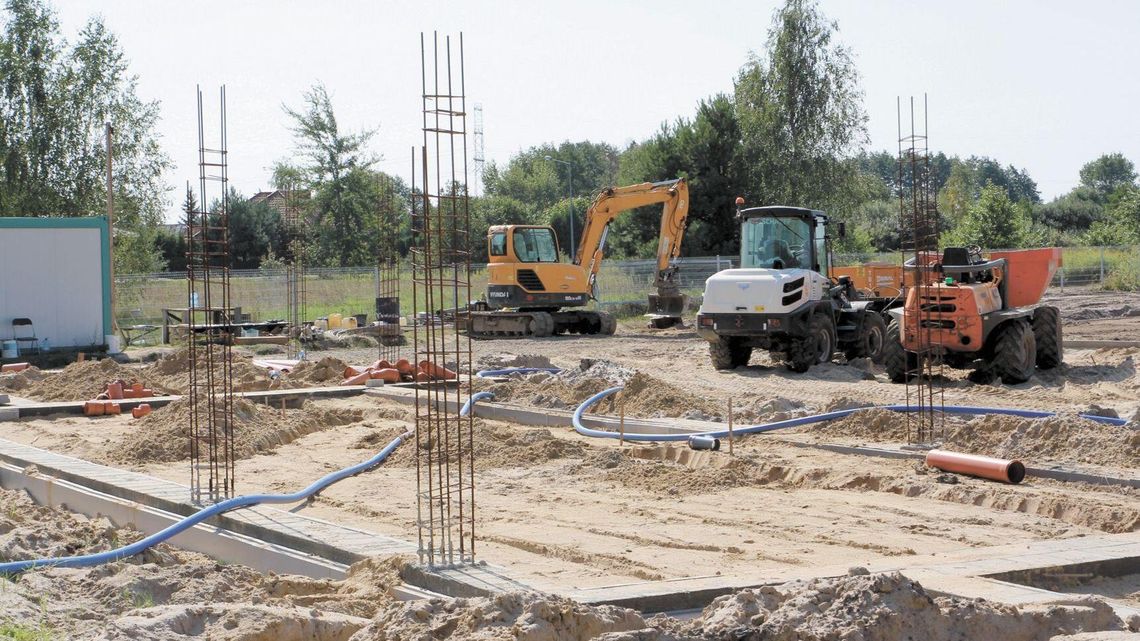 Stadion dla Hetmana Gołąb będzie za rok. Prace idą zgodnie z harmonogramem [zdjęcia]