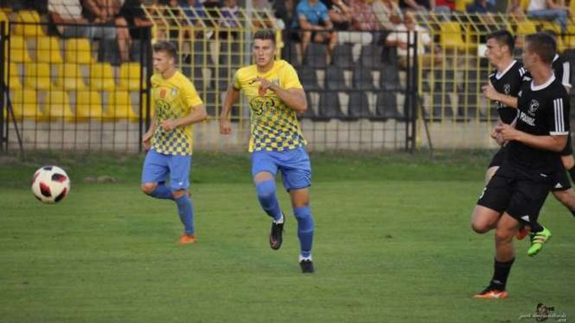 Stal gra z Hutnikiem Kraków, czyli lider znowu odwiedzi Kraśnik