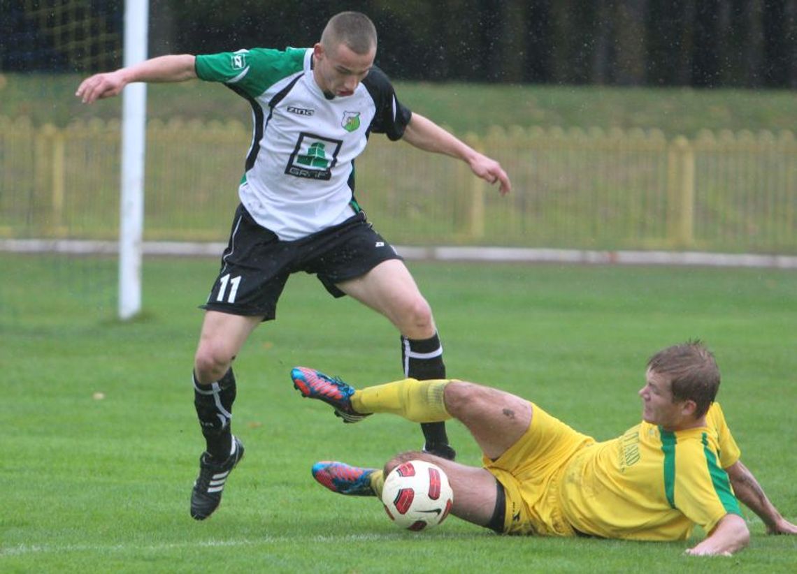 Stal Kraśnik – Chełmianka 1:3, Podlasie – Czarni Jasło 0:0 Stal Kraśnik – Chełmianka 1:3, Podlasie – Czarni Jasło 0:0