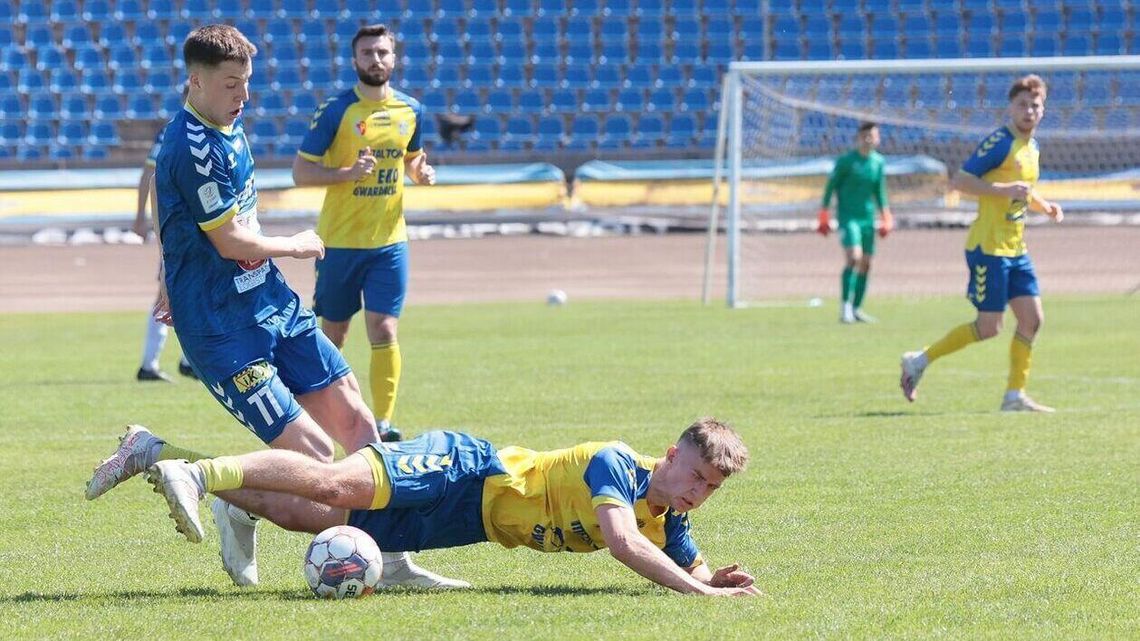 Stal Poniatowa lepsza od Cisowianki. Obrali kurs na czwartą ligę