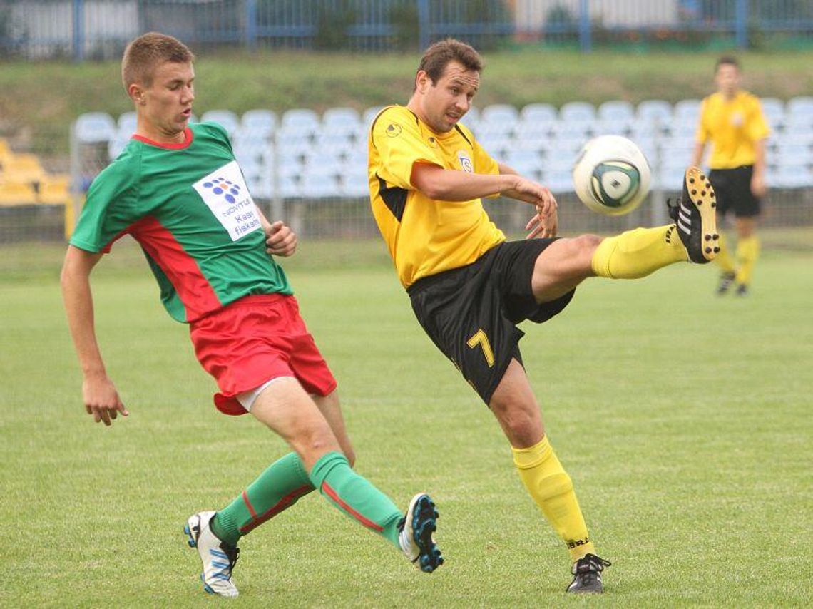 Stal Poniatowa – Roztocze 2:0, rezerwy Podlasia też rozgromione