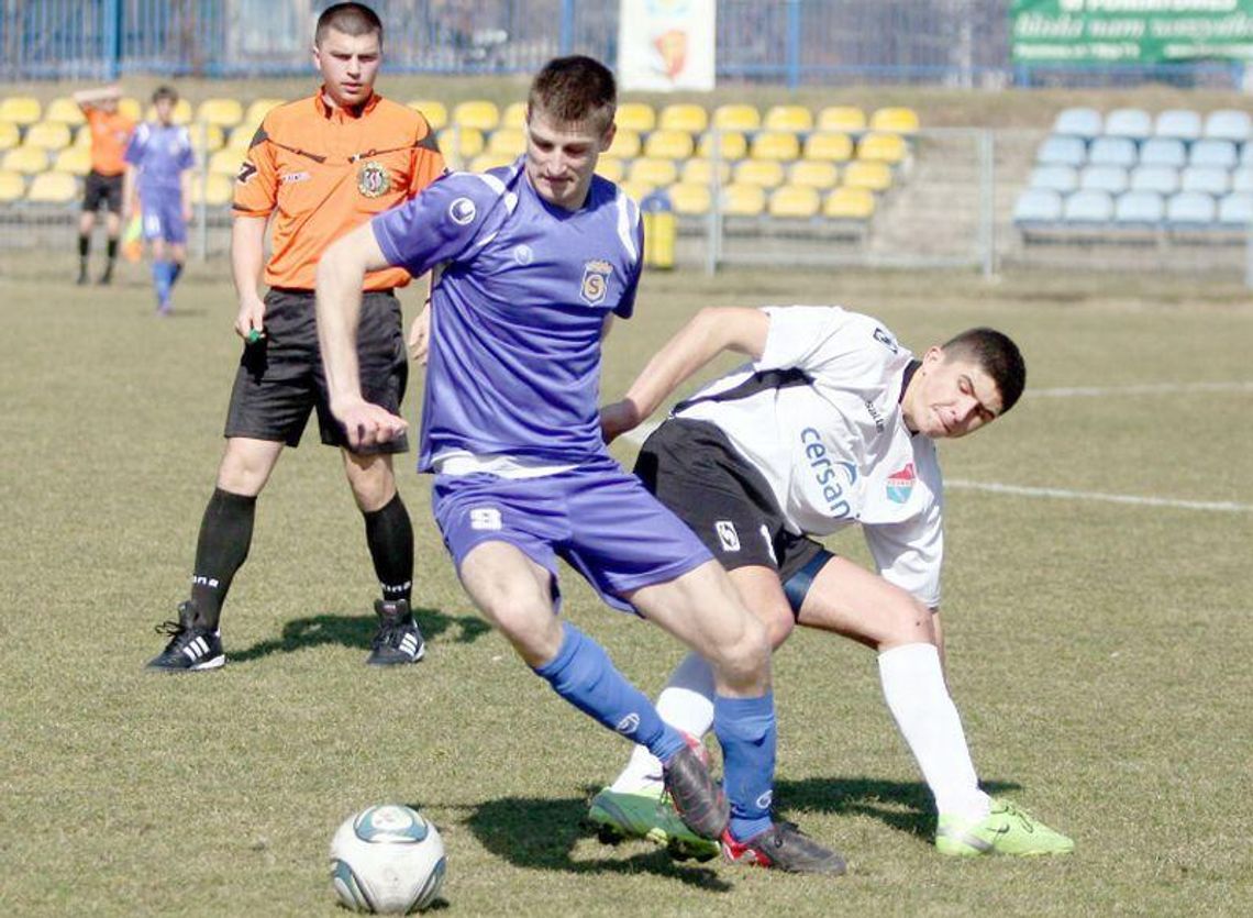 Stal Poniatowa – Start Krasnystaw 2:1, Unia - Huczwa 3:4