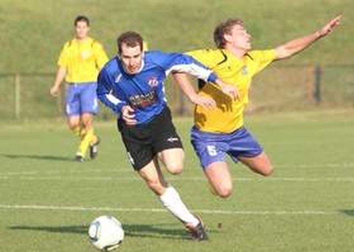 Stal Poniatowa szykuje się do wznowienia rozgrywek Stal Poniatowa szykuje się do wznowienia rozgrywek