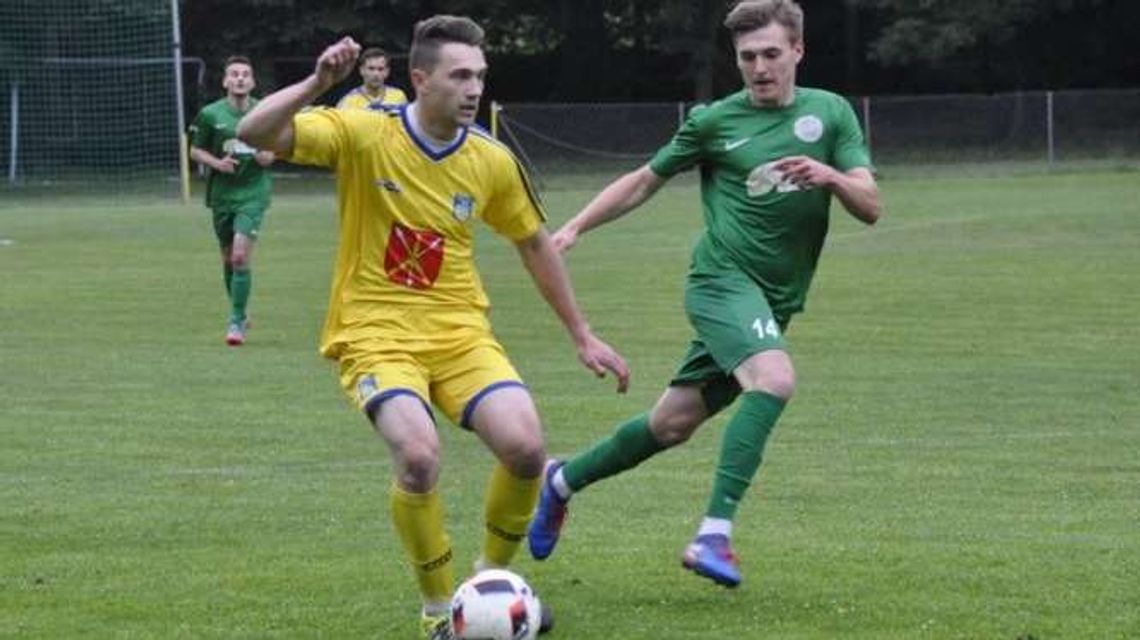 Stal rozbiła Eko 7:2 i jest o krok od awansu, Kryształ lepszy od Roztocza