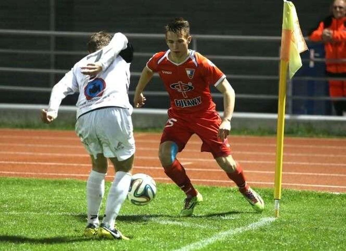 Stal Stalowa Wola – Wisła Puławy 1:0. Stracili punkt w końcówce