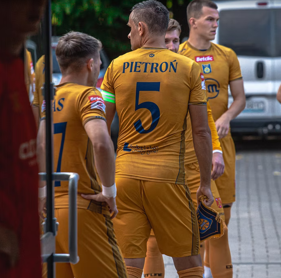 Stal tonie w długach, prezes Jędrasik odpiera zarzuty