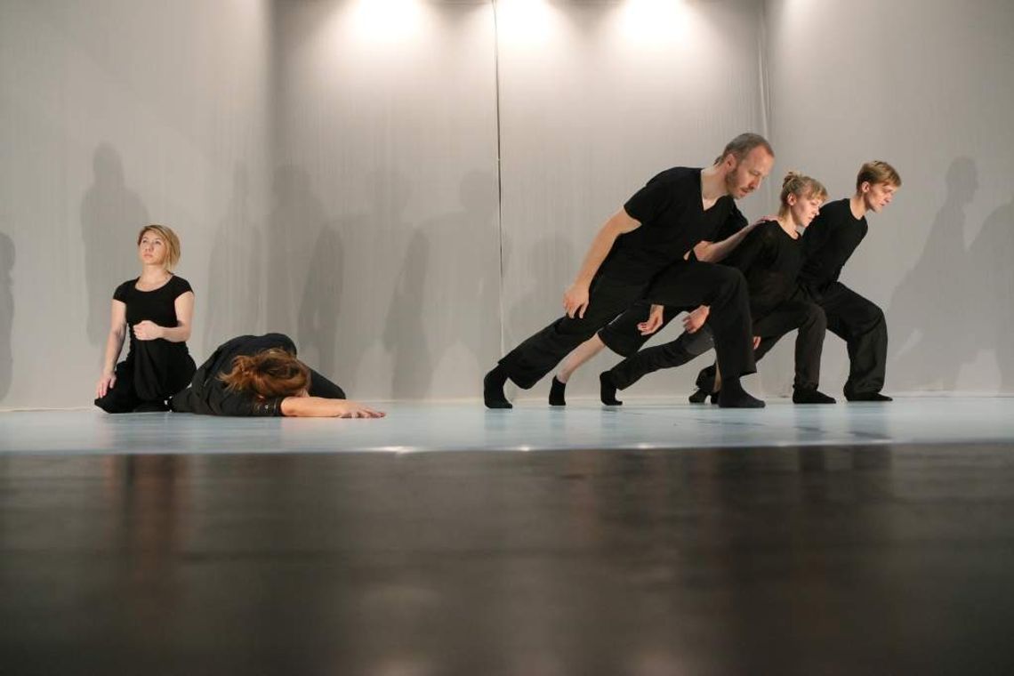 Stalking Paradise. Tancerze pytają o wiarę