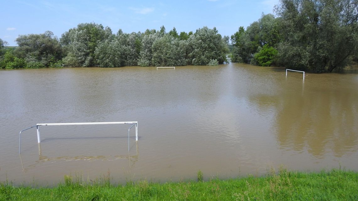 Stan wód. Wisła w Kazimierzu Dolnym. Zdjęcia Czytelnika