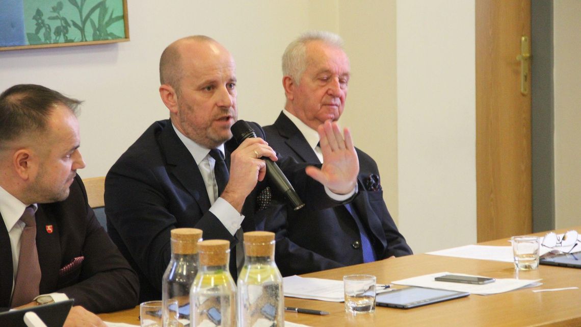 Stanowisko dotyczące Riada Haidara podzieliło bialskich radnych. "Dostawałem e-maile, żebym strzelił sobie w łeb"