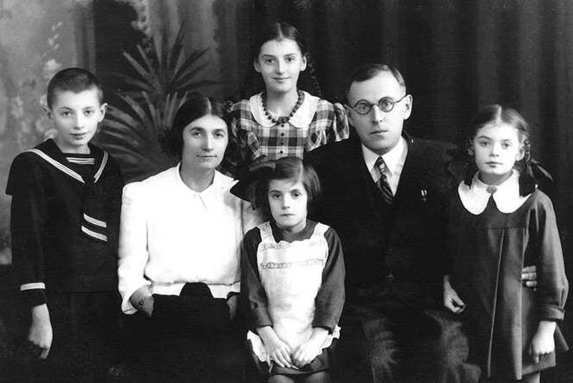 "Stare Miasto jeszcze się pali, pełno dymu". Dwie relacje z wojennego Lublina