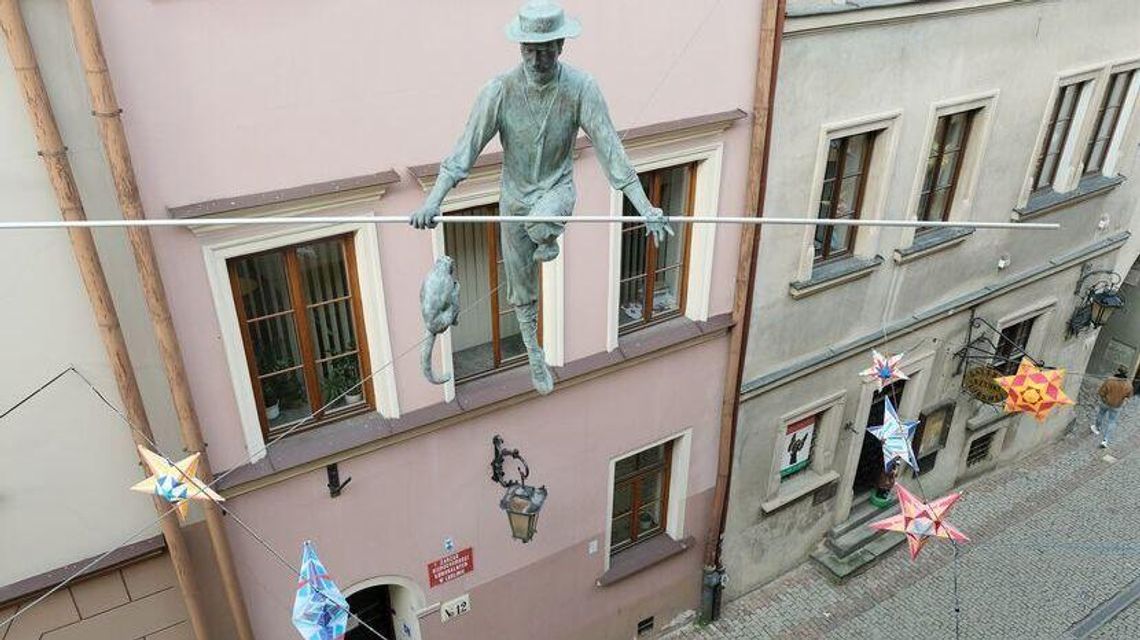 Stare Miasto (nie) dla wszystkich. Studenci z Politechniki Lubelskiej pokazali, którędy przejedzie wózek Stare Miasto (nie) dla wszystkich. Studenci z Politechniki Lubelskiej pokazali, którędy przejedzie wózek