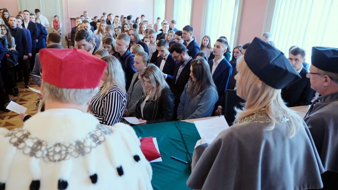 Startuje nowy rok akademicki. Immatrykulacja studentów UMCS [zdjęcia]