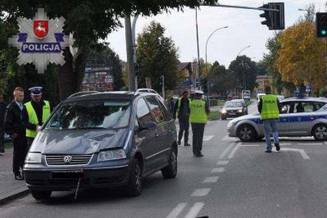 Staruszka zginęła na pasach. Przechodziła na czerwonym