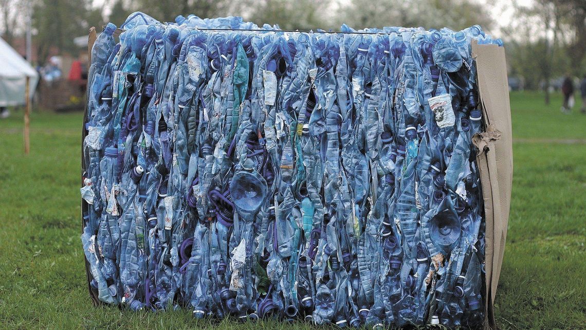 Statystyczny Polak zużywa coraz więcej opakowań. Eksperci alarmują, że tendencja jest rosnąca