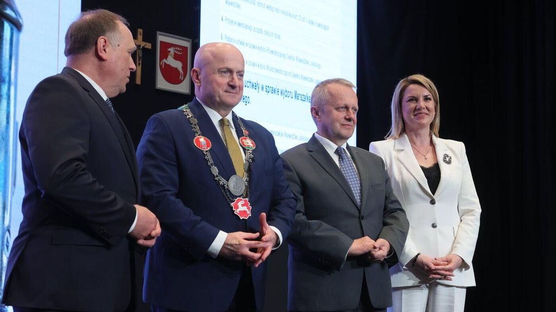 Stawiarski ponownie marszałkiem. Przewodniczący Sejmiku nowy, zarząd odmieniony 