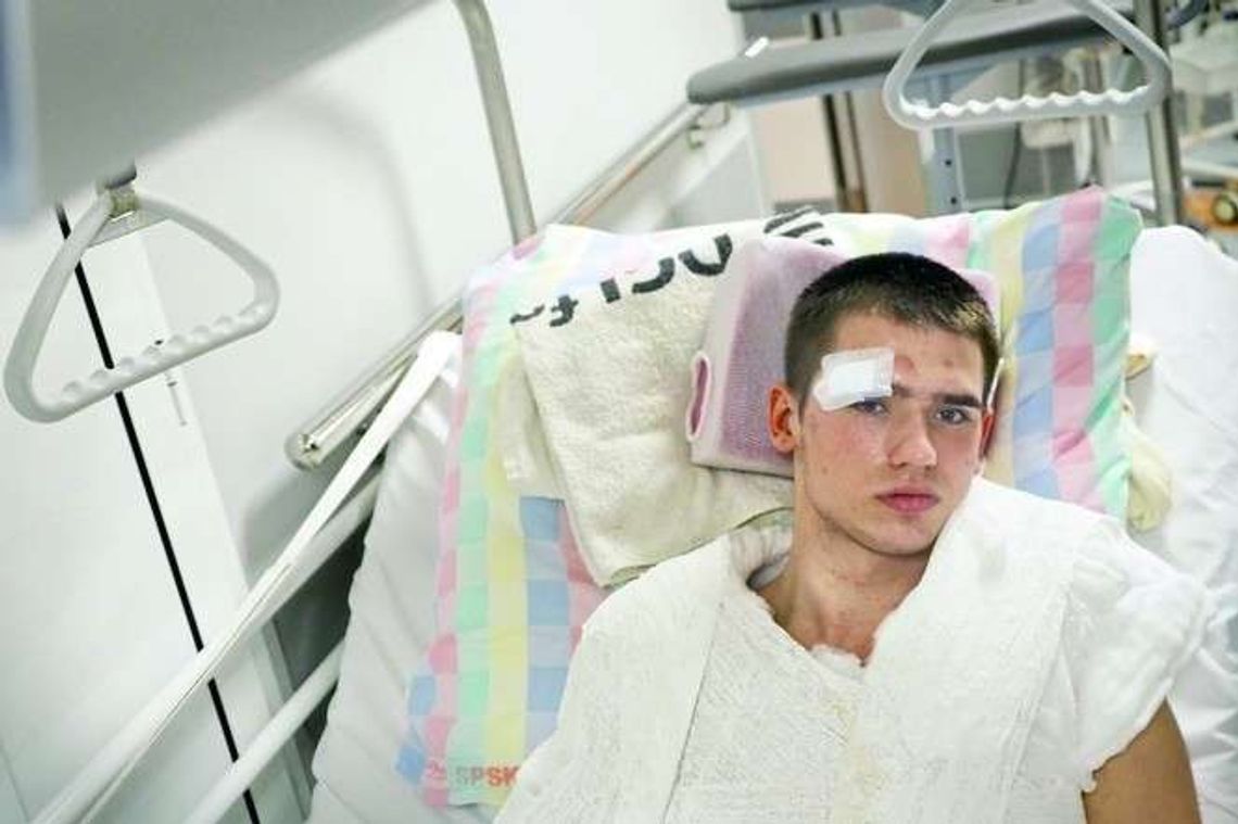 Stracił przytomność, ma złamaną rękę. 21-latek w szpitalu po imprezie w nowej dyskotece w Lublinie