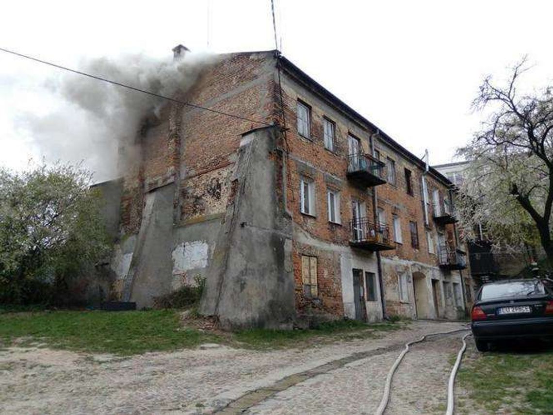 Stracili dom i dobytek, trafili do hotelu. Potrzebna pomoc dla pogorzelców z ul. Lubartowskiej